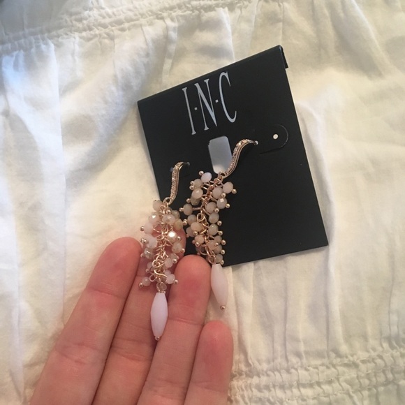 Inc earrings - Picture 2 of 4